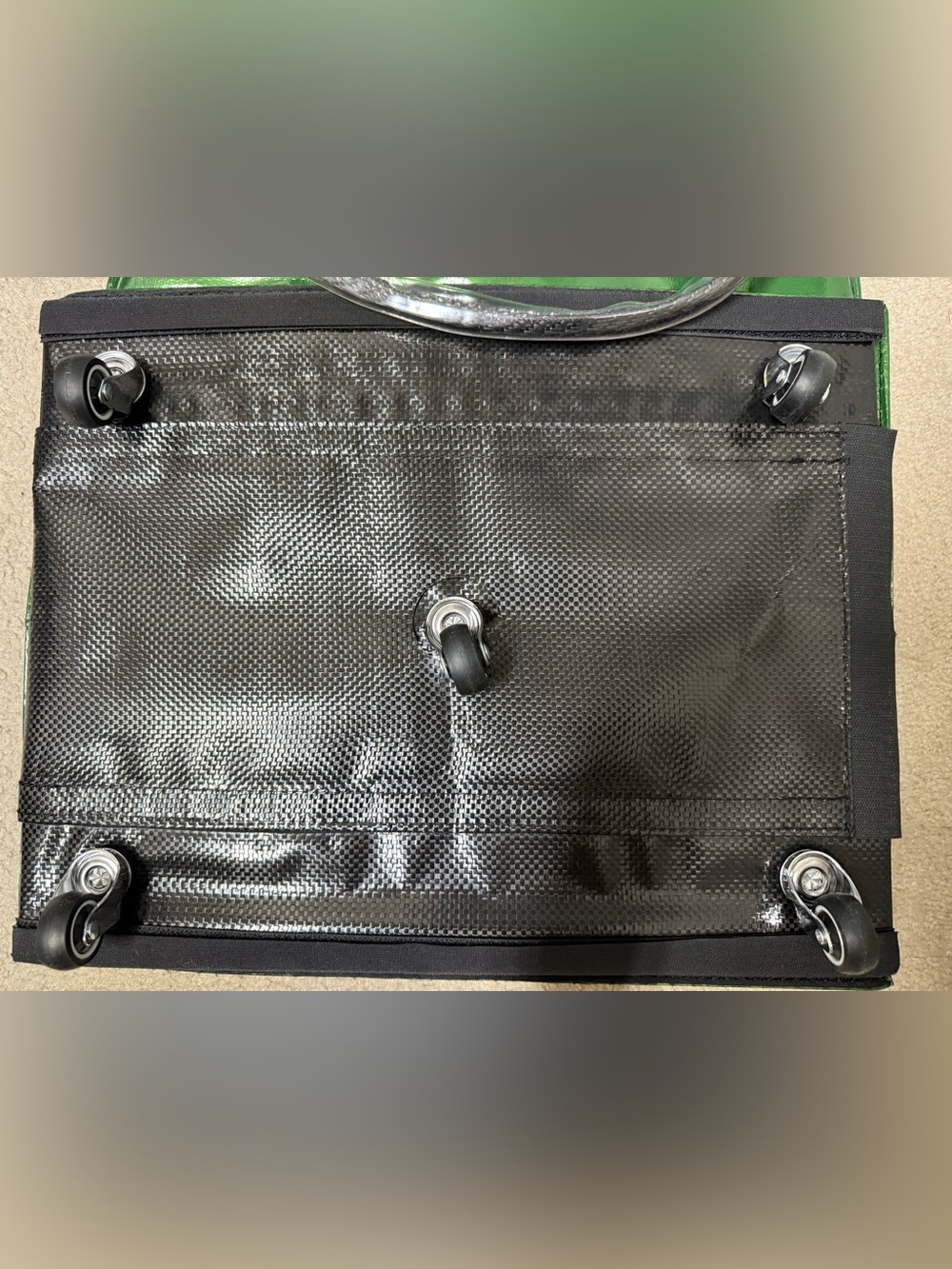 Hulken Metalliac Green Signature Rolling Tote Bag - Picture 13 of 13